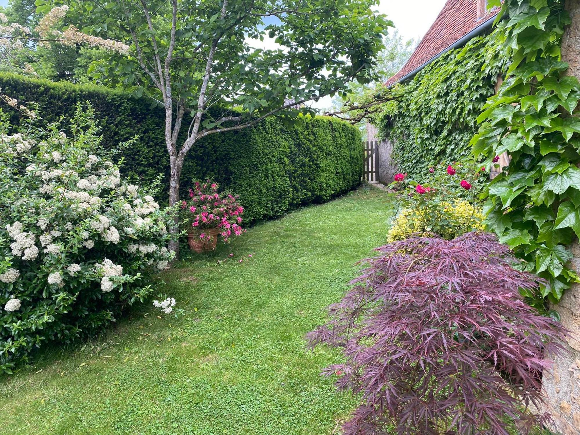 Bed and Breakfast Manoir De Rieuzal Loubressac Exterior foto