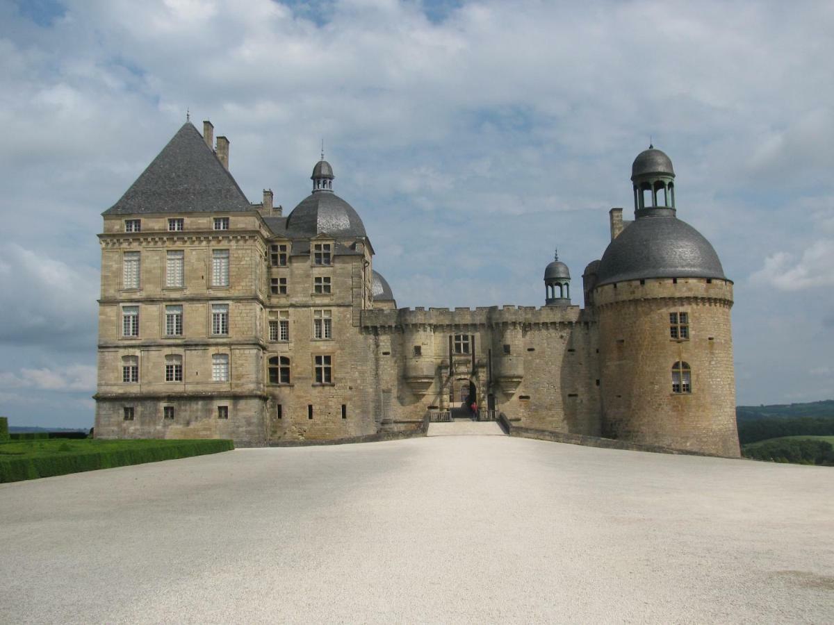 Bed and Breakfast Manoir De Rieuzal Loubressac Exterior foto