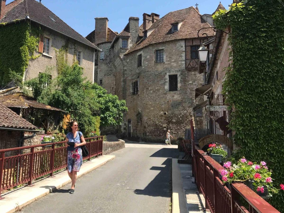 Bed and Breakfast Manoir De Rieuzal Loubressac Exterior foto